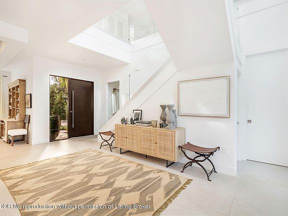 5th image of 237 Desota Rd