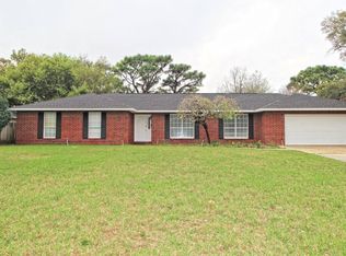 1365 Calcutta Dr, Gulf Breeze, FL 32563