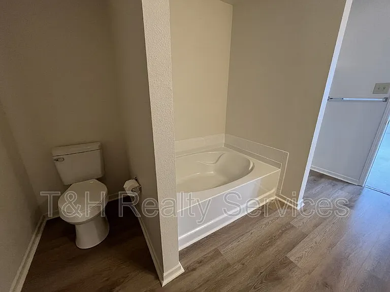 6146 Big Stone Dr — Photo 23