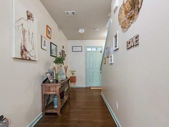 5th image of 153 Centennial Ridge Dr