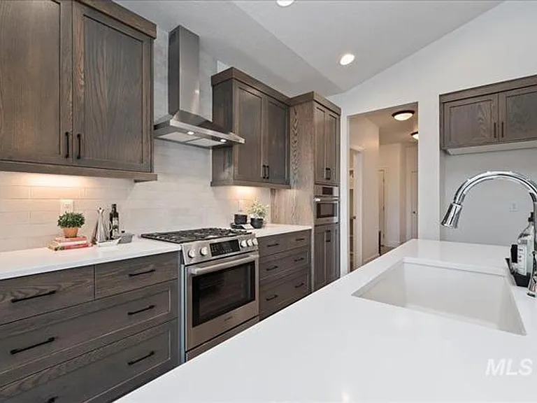 11659 W Triloba Dr — Photo 10