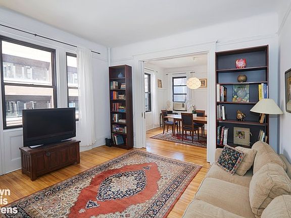 2nd image of 609 W 111th St #43
