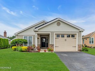 61 Mansfield Avenue, Manchester, NJ 08759