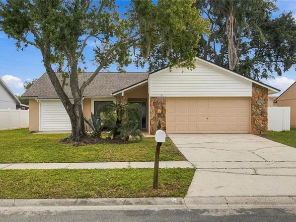 16115 PEBBLEBROOK DRIVE, TAMPA, FL 33624