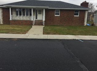 1612 Hawthorne St, Scranton, PA 18504