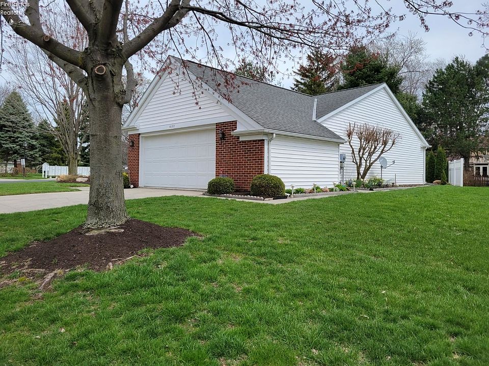 1st image of 4102 Woodridge Dr