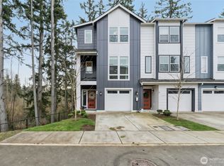 13717 Admiralty Way #J1, Lynnwood, WA