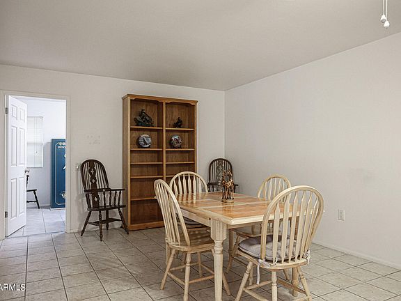 5th image of 10419 W BROOKSIDE Drive