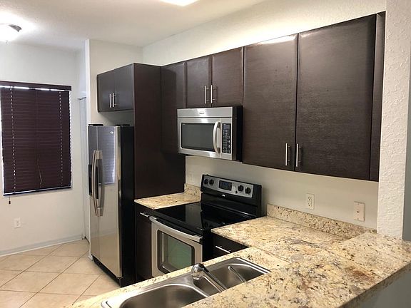 2nd image of 121 NW 2nd Ave Unit 11