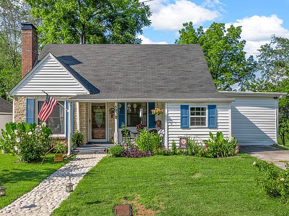 4th image of 603 Crestview Dr