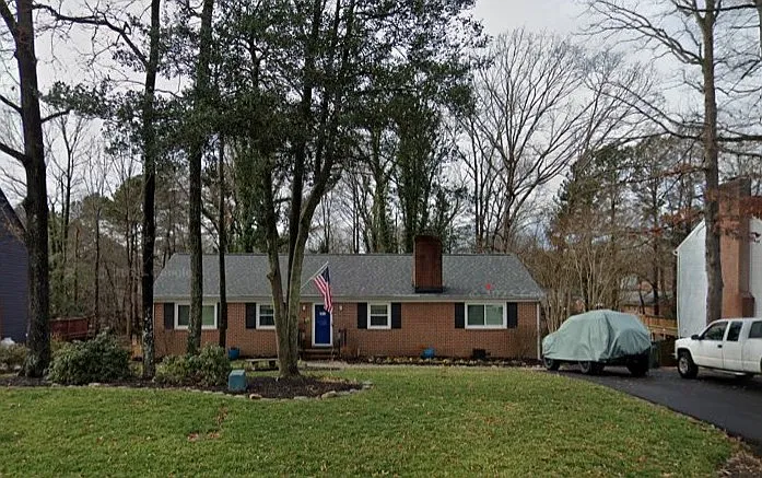 Privet Dr, North Chesterfield — Photo 1