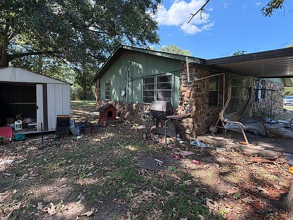 4th image of 46 Lawrence Landing Rd