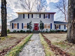 1241 Stockton Dr, North Brunswick, NJ 08902