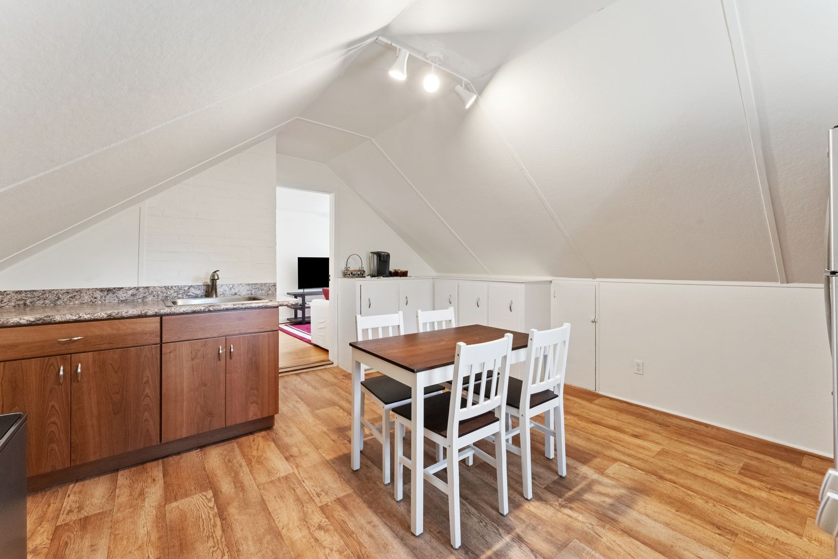  Dining Area and Kitchen
