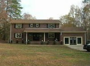 9009 Gibson Dr, Sutherland, VA 23885