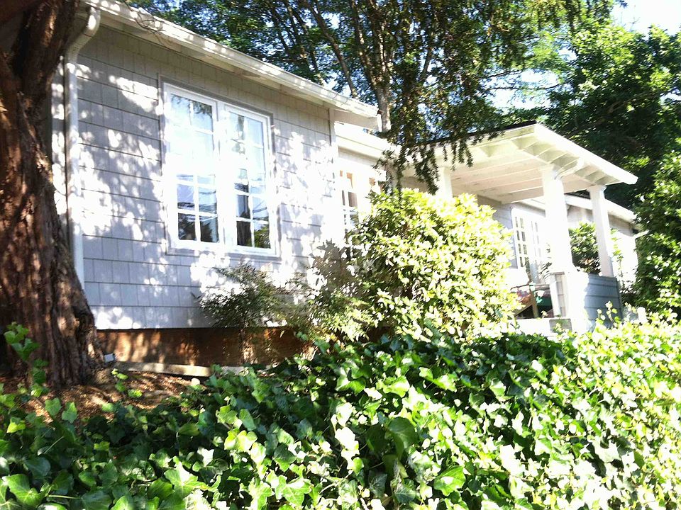 2nd image of 8501 17th Ave NE