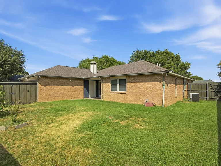 5005 Frontier Ln — Photo 24