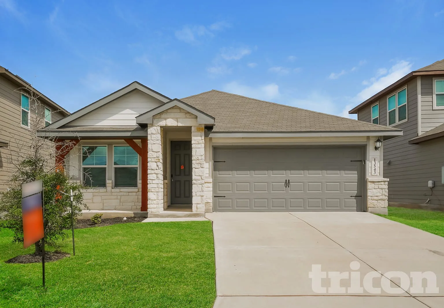 13543 Paxton Boulevard Saint Hedwig TX — Photo 1