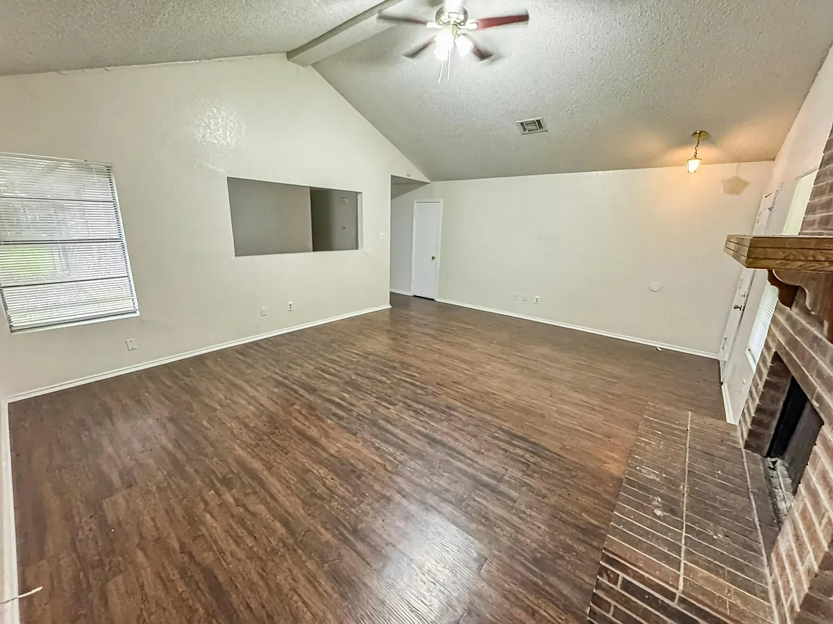Living Room - 1828 Ramada Dr