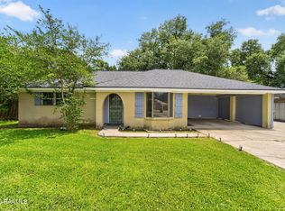 114 Japonica Dr, Lafayette, LA 70501
