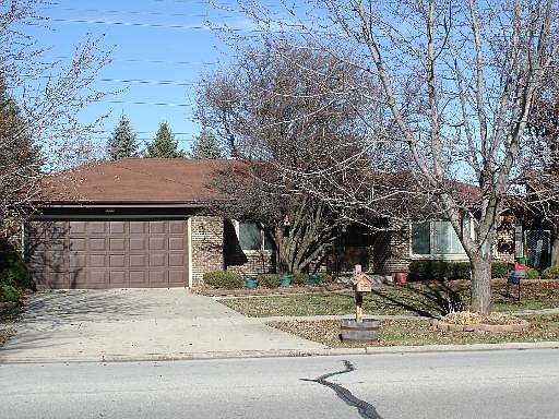 1st image of 7424 W Wheeler Dr