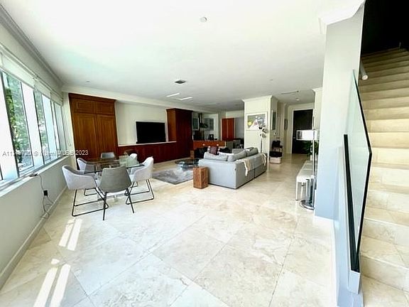 4th image of 6101 Aqua Ave APT 103