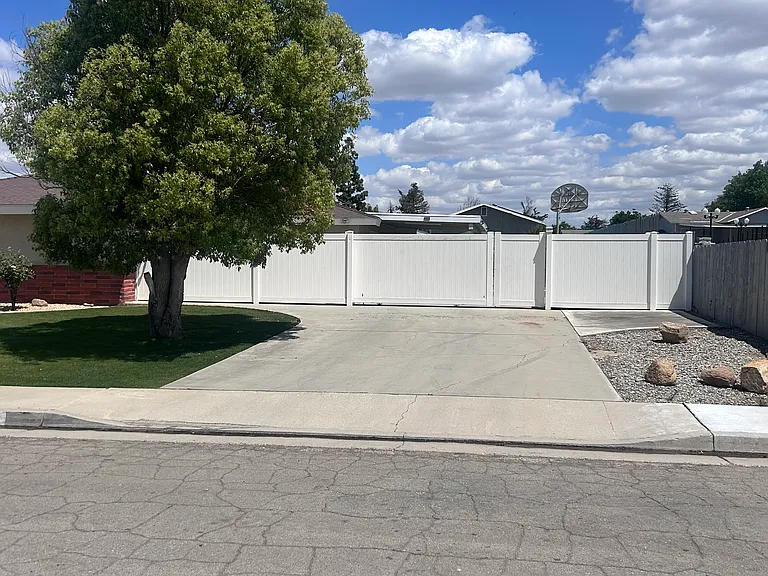 1912 Verdugo Ln — Photo 26