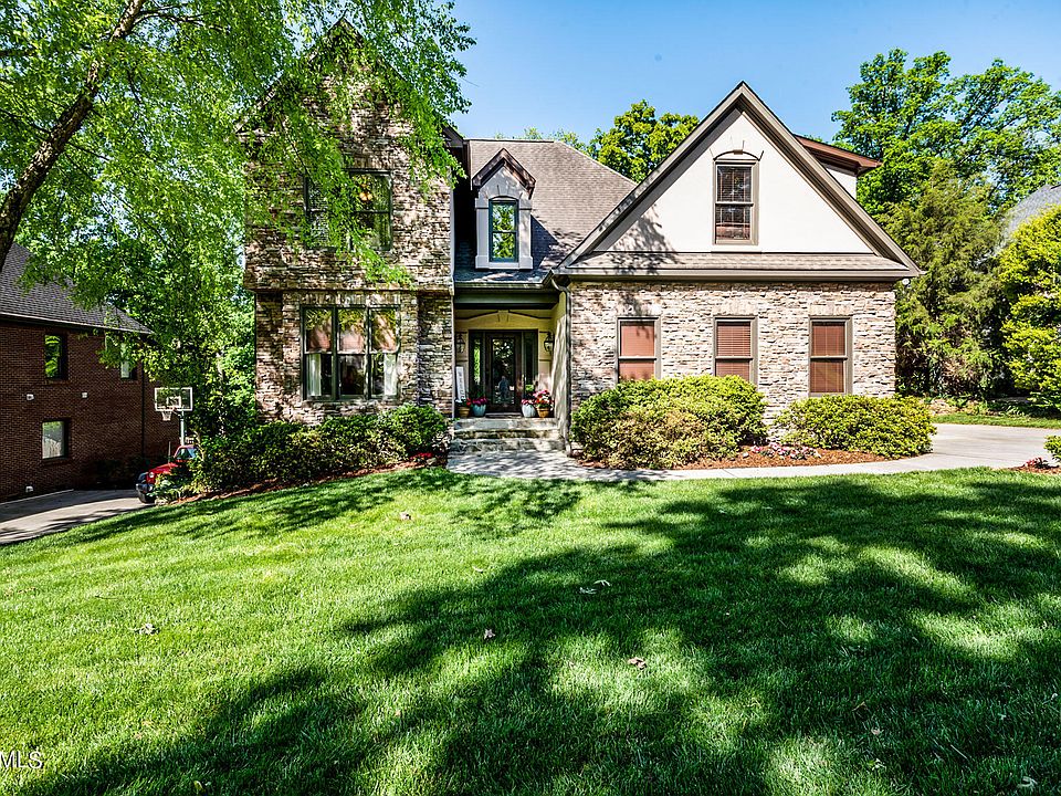 921 Vista Oaks Ln, Knoxville, TN 37919 | Zillow