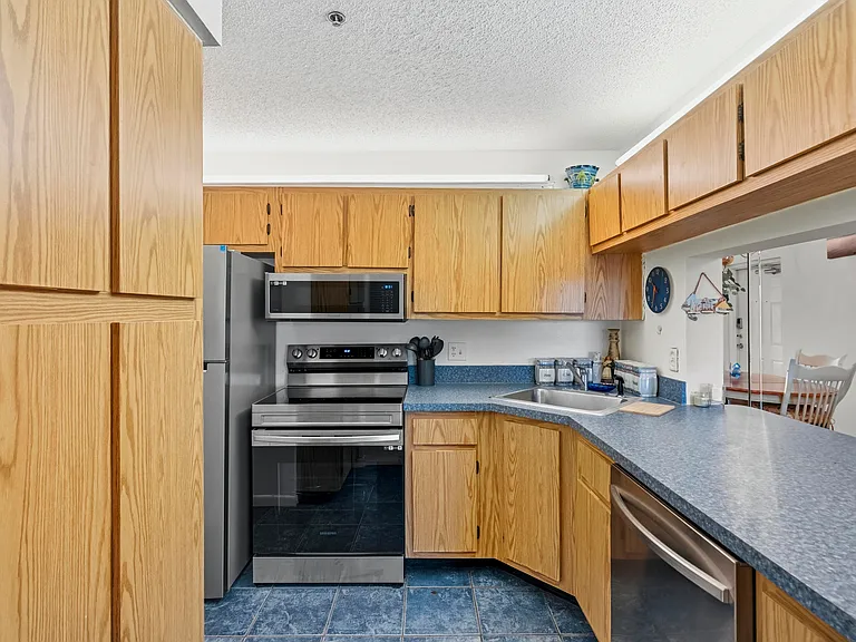 4452 NE Ocean Blvd #C3 — Photo 14