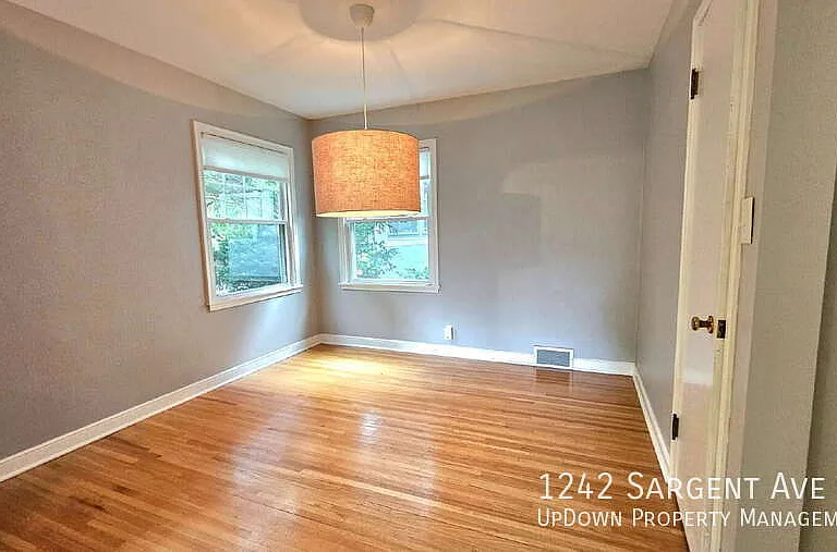 1242 Sargent Ave — Photo 7