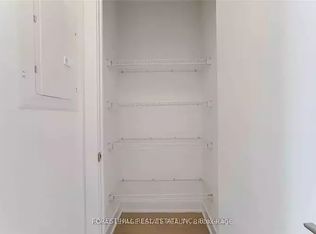 181 Bedford Rd #2207, Toronto, ON M5R0C2