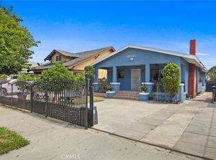 916 W 53rd St, Los Angeles, CA 90037