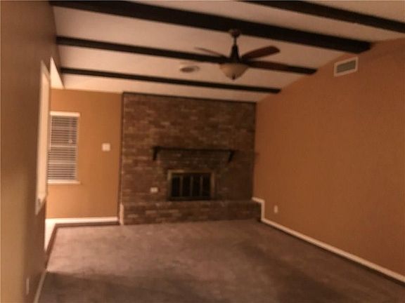 5th image of 213 E Grubb Dr