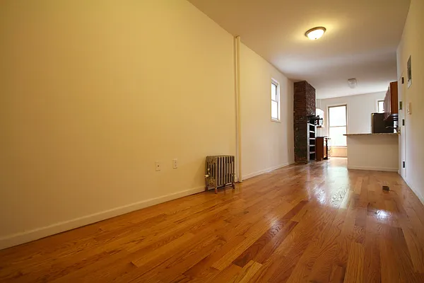 Rented by Nooklyn NYC LLC | media 12