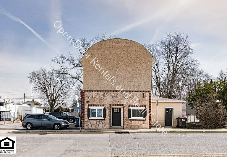 340 N Wayne St #2 — Photo 1