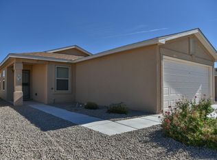 138 Oakwood Ct SW, Rio Rancho, NM 87124
