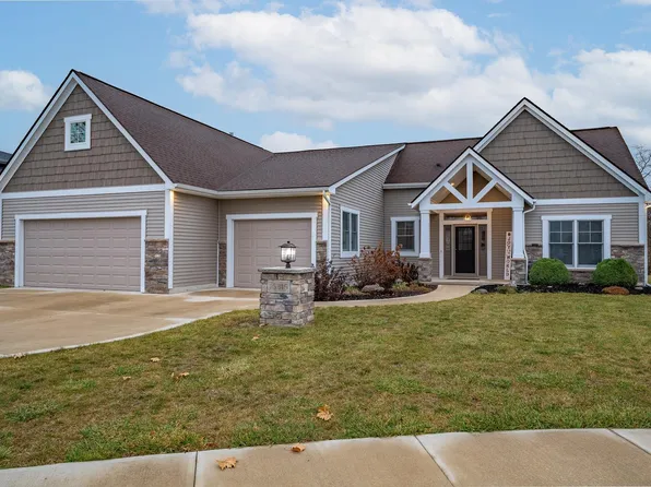 15315 Harrison Lake Cv, Fort Wayne, IN 46814