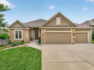 12255 NW Belmont Dr, Platte City, MO 64079