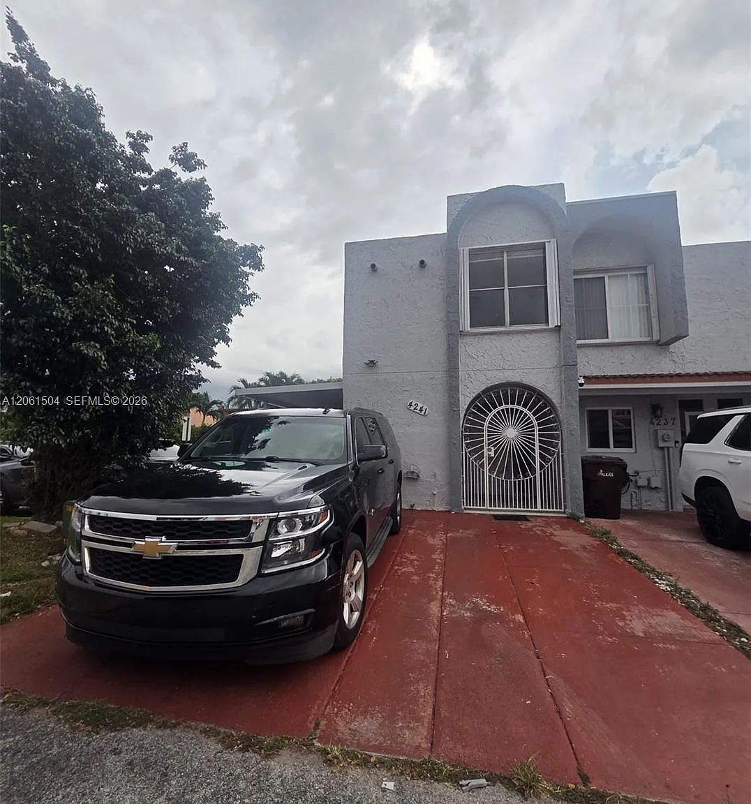 Mango Hill Condo No 4 — Photo 1