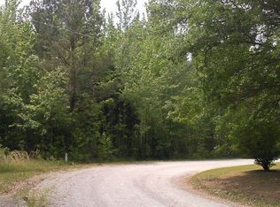 Lynn Ln, Big sandy, TN 38221