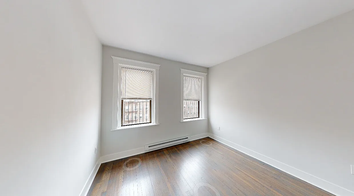 2 bed, 9999 sqft, $3,650 — Photo 3