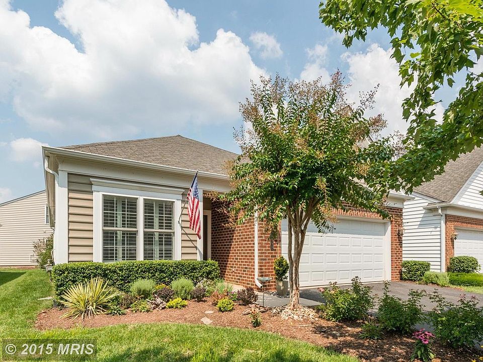 1st image of 44394 Wedgeford Way