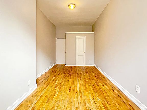 2nd image of 35 Morningside Ave APT 4