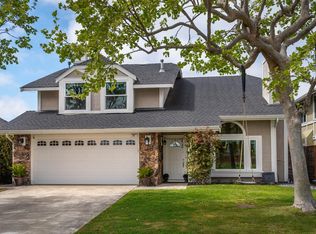 697 Baffin St, Foster City, CA 94404