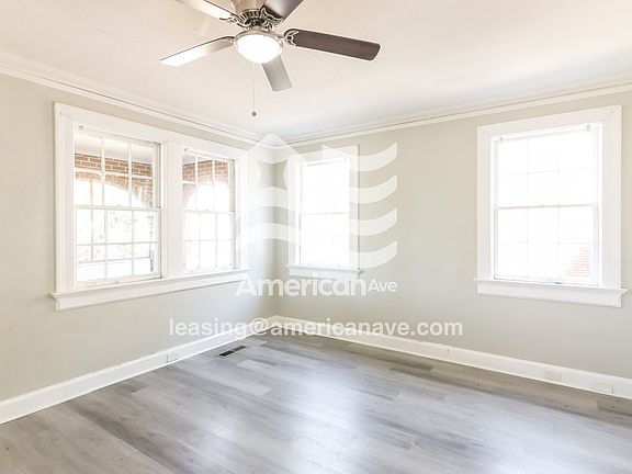 1019694_003_living_room_3.jpg