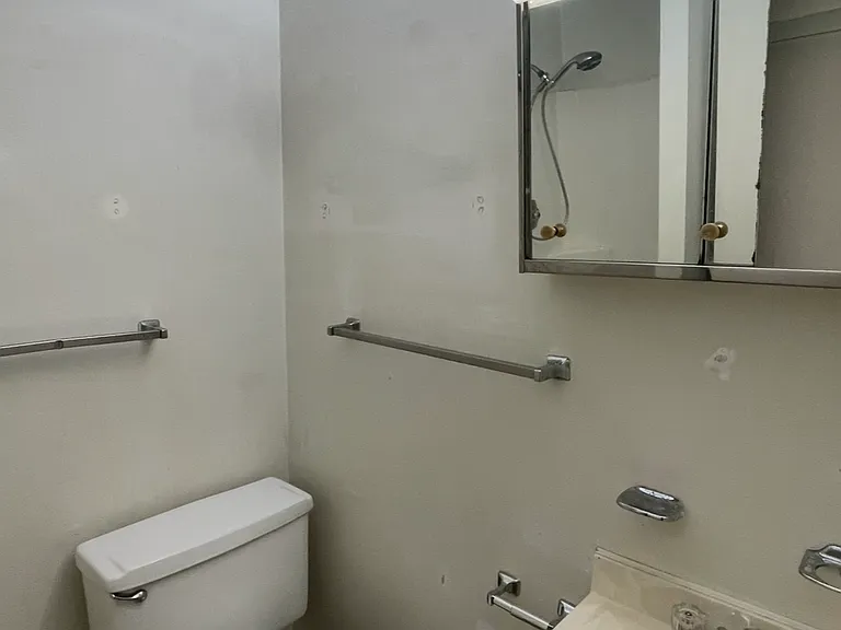 1875 Lee Hwy #52 — Photo 5