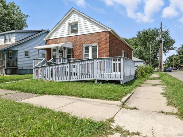 1106 Lafayette Blvd, Lincoln Park, MI 48146
