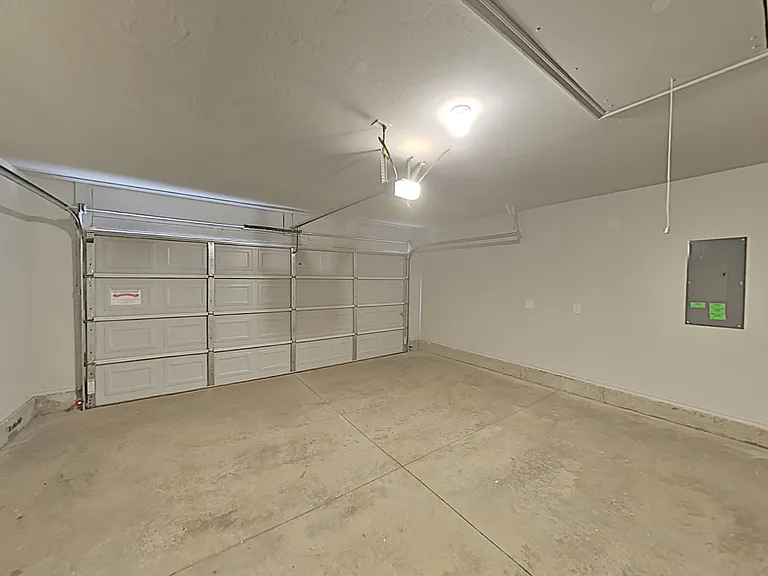 7100 Daxton Ct — Photo 18