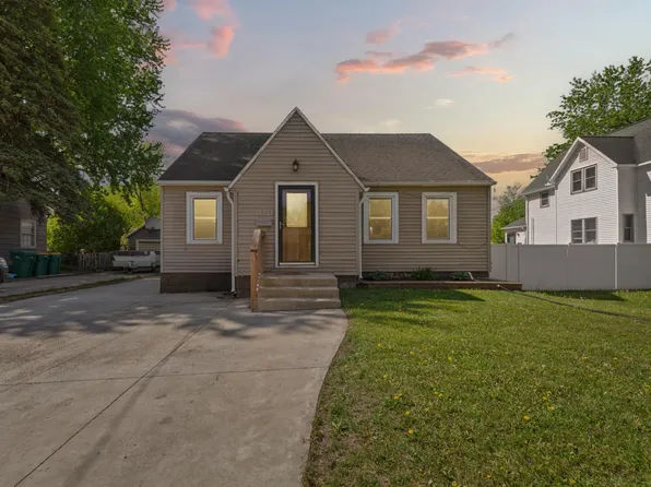 1509 Sunset St, Albert Lea, MN 56007