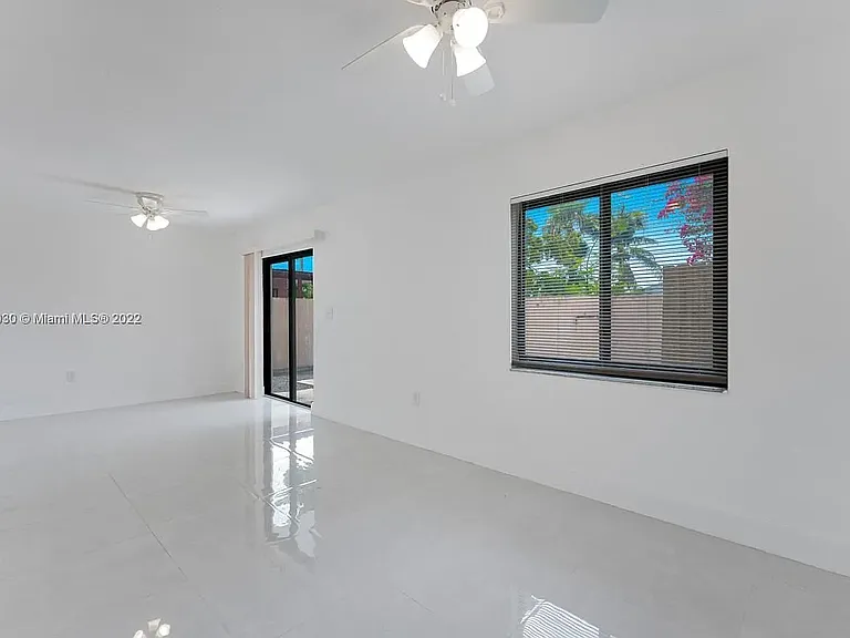 3079 NW 11th St #3053 — Photo 7